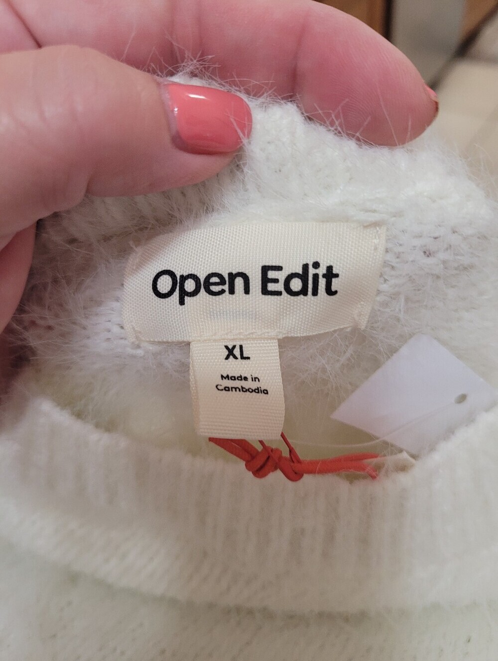 New Open Edit Cream Oversized Fuzzy Sweater Women's XL Pullover Cozy - Picture 5 of 6